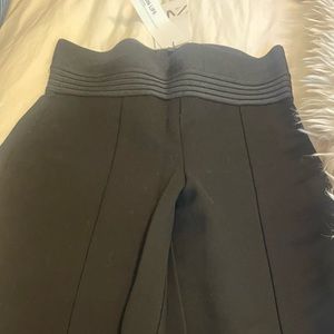 Zara L NWT Elastic Leggings